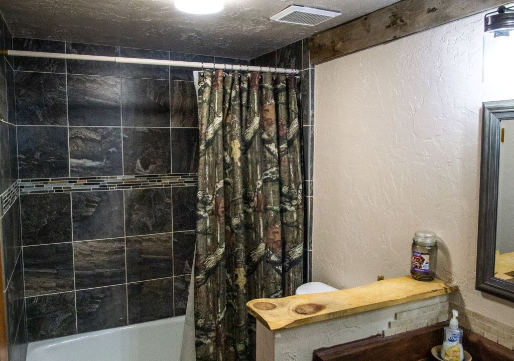 Photo of Bathroom in Alpine