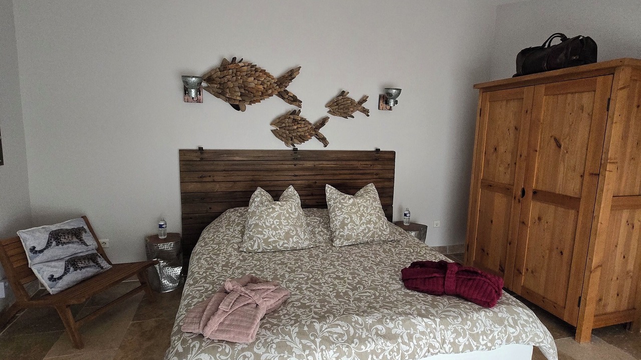 Photo of Others in Saint-Martin-de-Crau