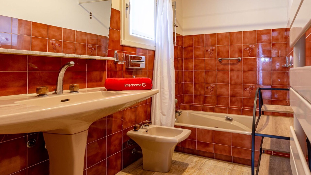 Photo of Bathroom in Trouville-sur-Mer