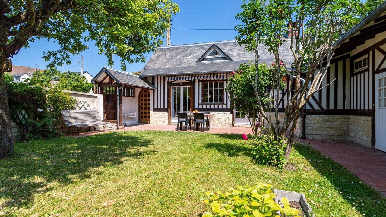 Photo of Others in Trouville-sur-Mer