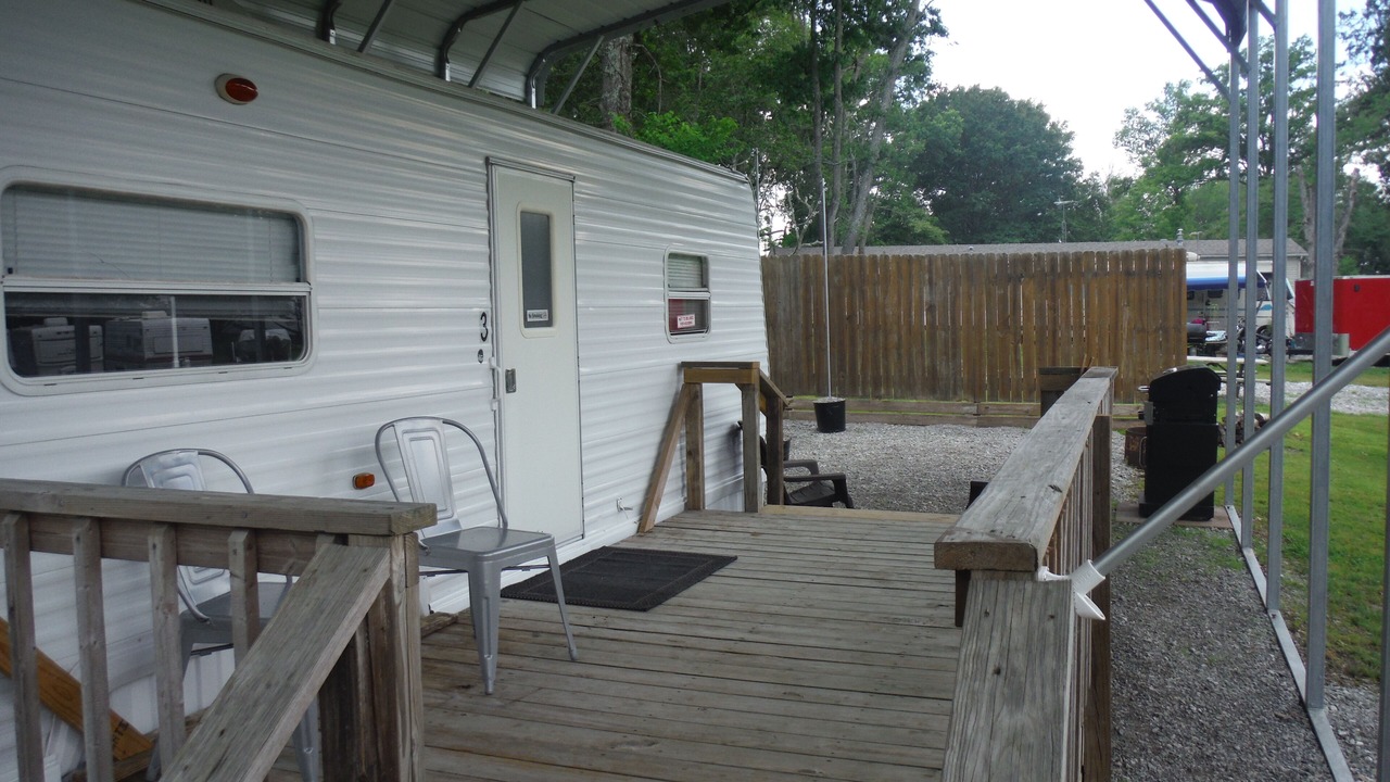 Photo of Patio Balcony in Mulkeytown