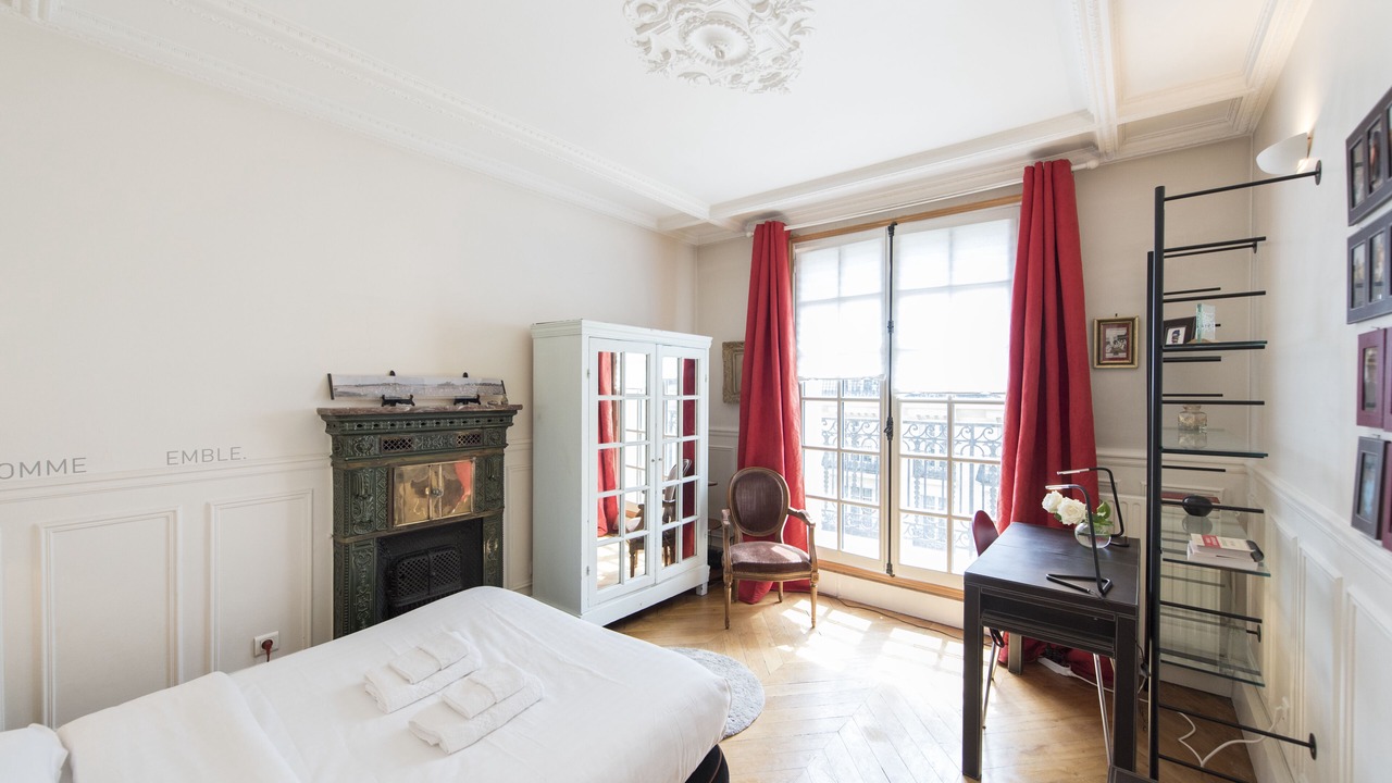 Photo of Bedroom in 15th Arrondissement