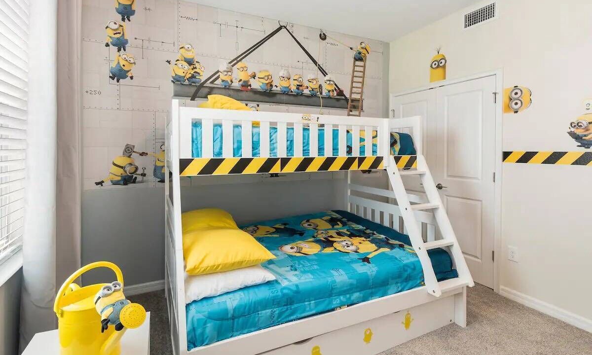 Photo of Bedroom in Bay Lake