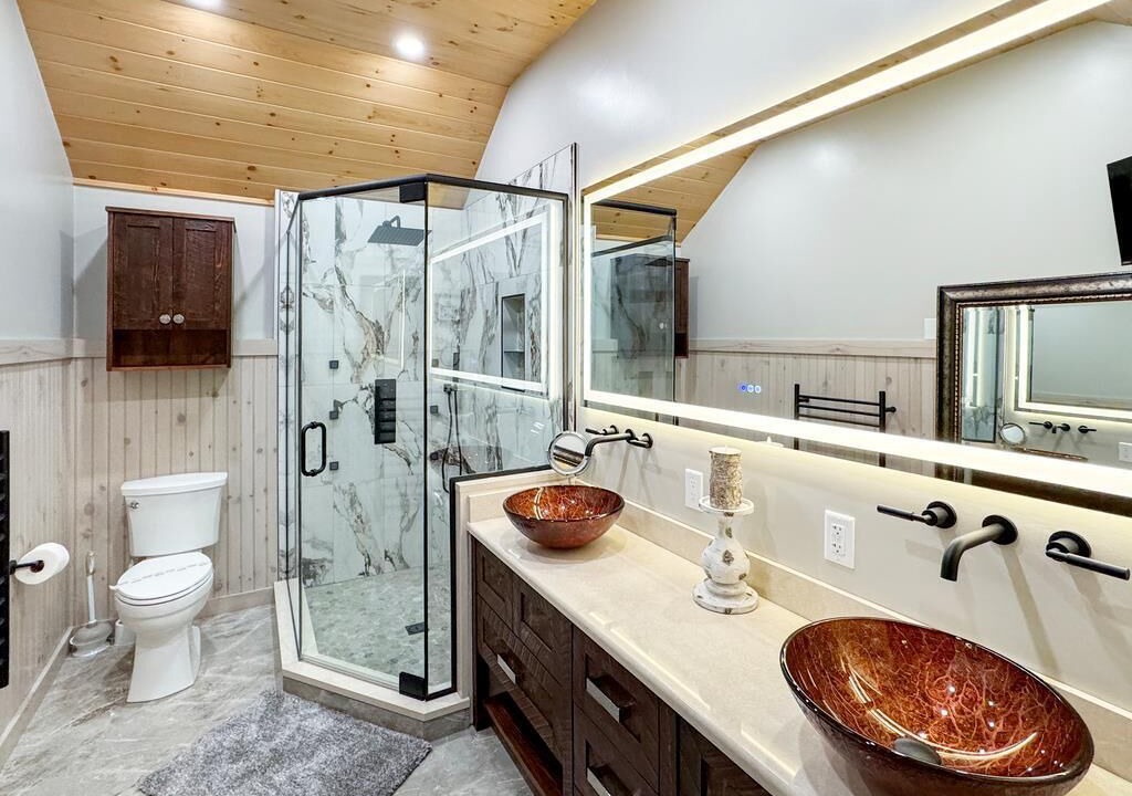 Photo of Bathroom in Inlet