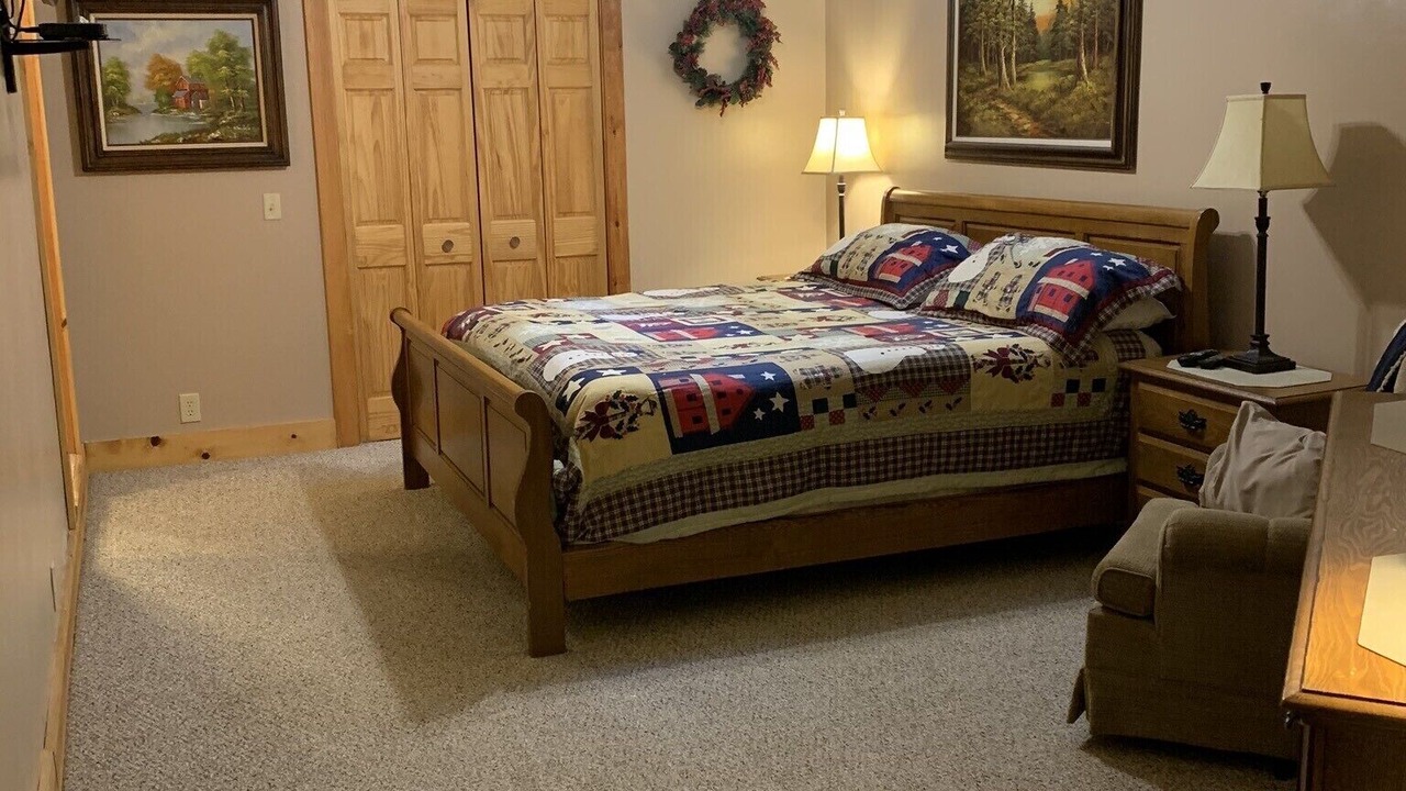 Photo of Bedroom in Edray