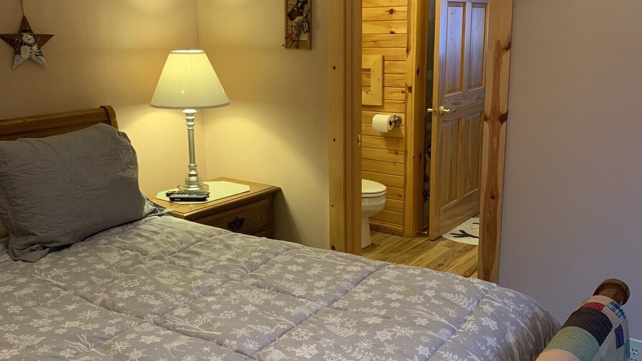 Photo of Bedroom in Edray