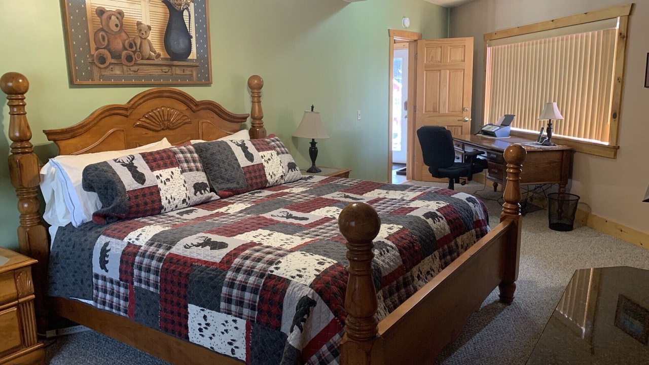 Photo of Bedroom in Edray