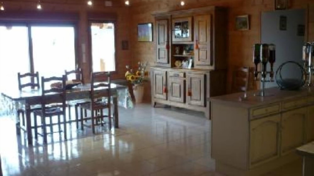 Photo of Livingroom in Rouffignac-Saint-Cernin-de-Reilhac