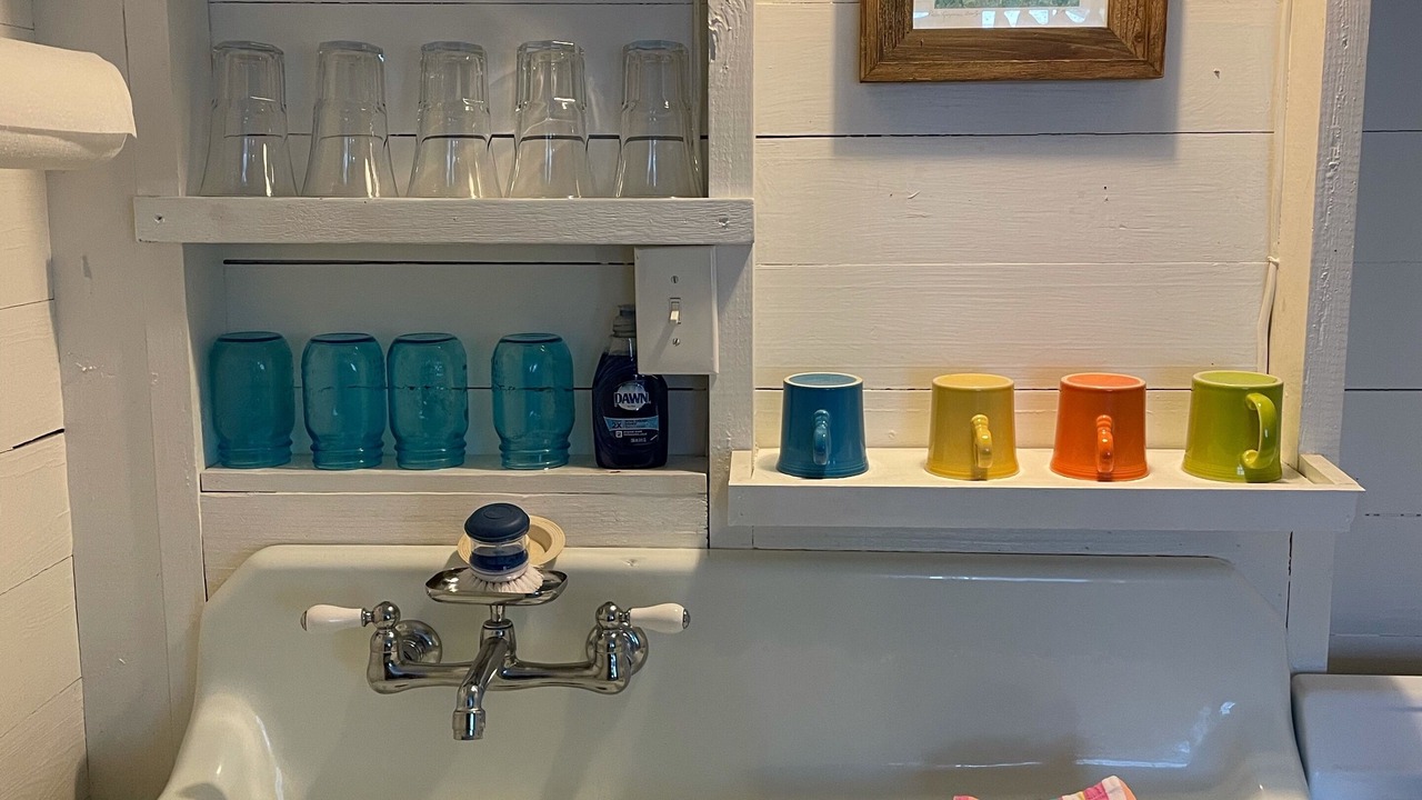 Photo of Bathroom in Savannah Beach