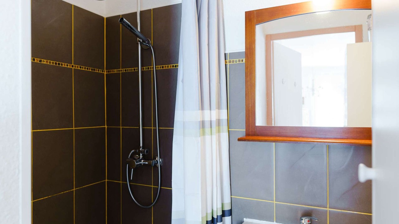 Photo of Bathroom in Gruissan