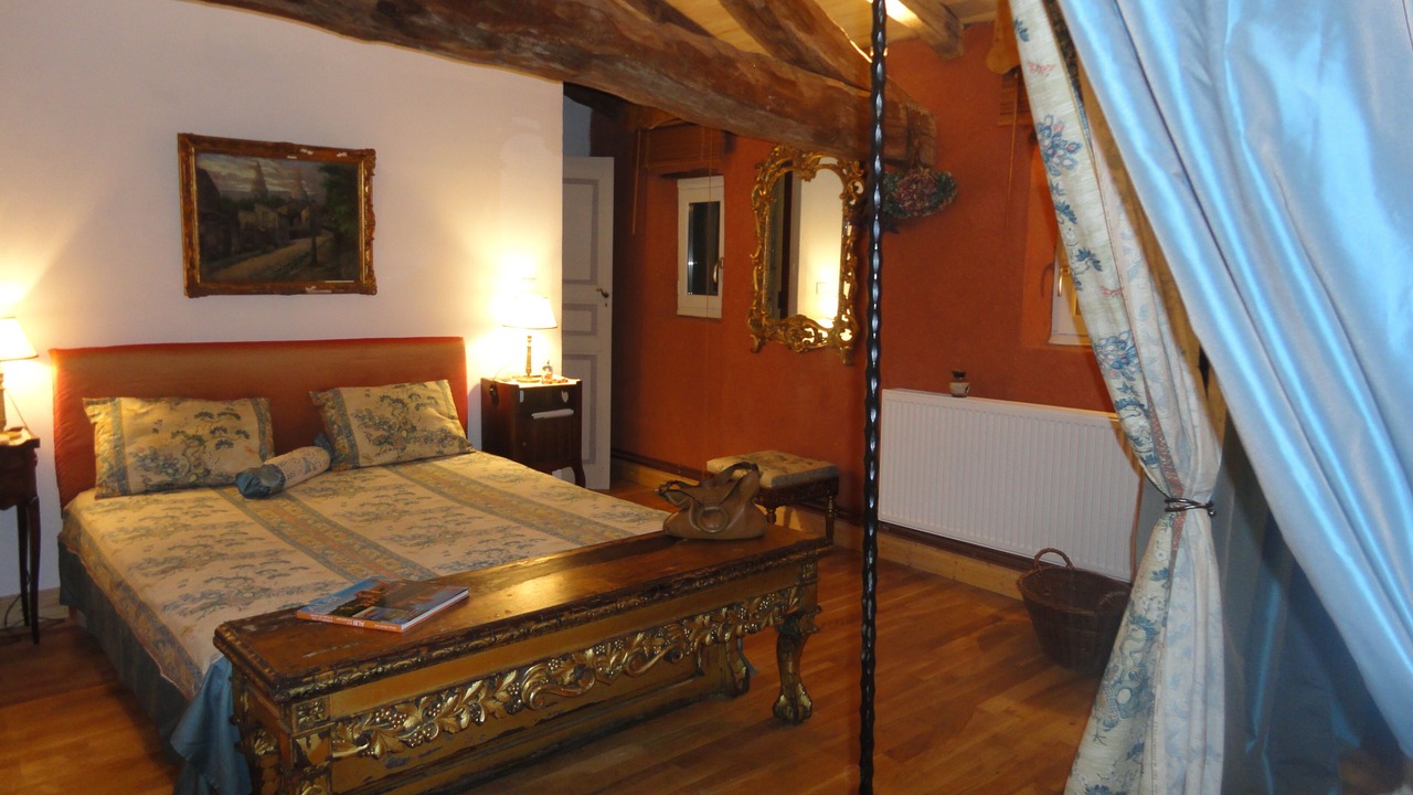 Photo of Bedroom in Lisle-sur-Tarn