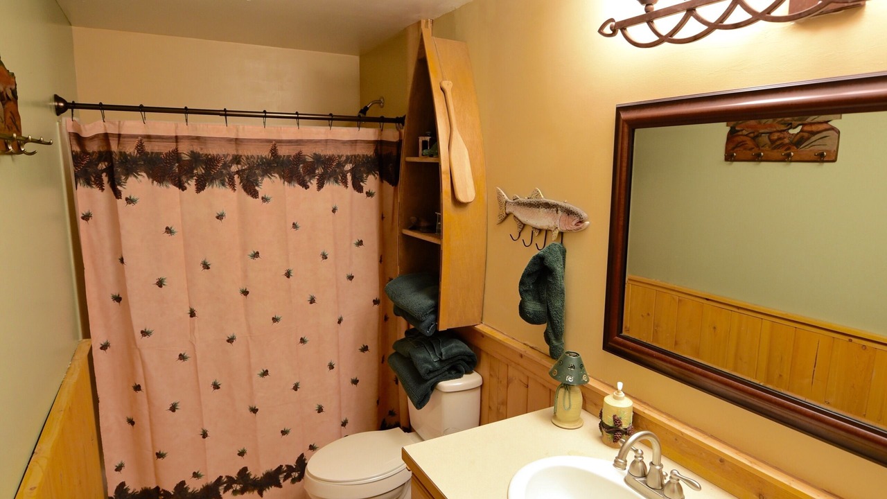 Photo of Bathroom in Baring