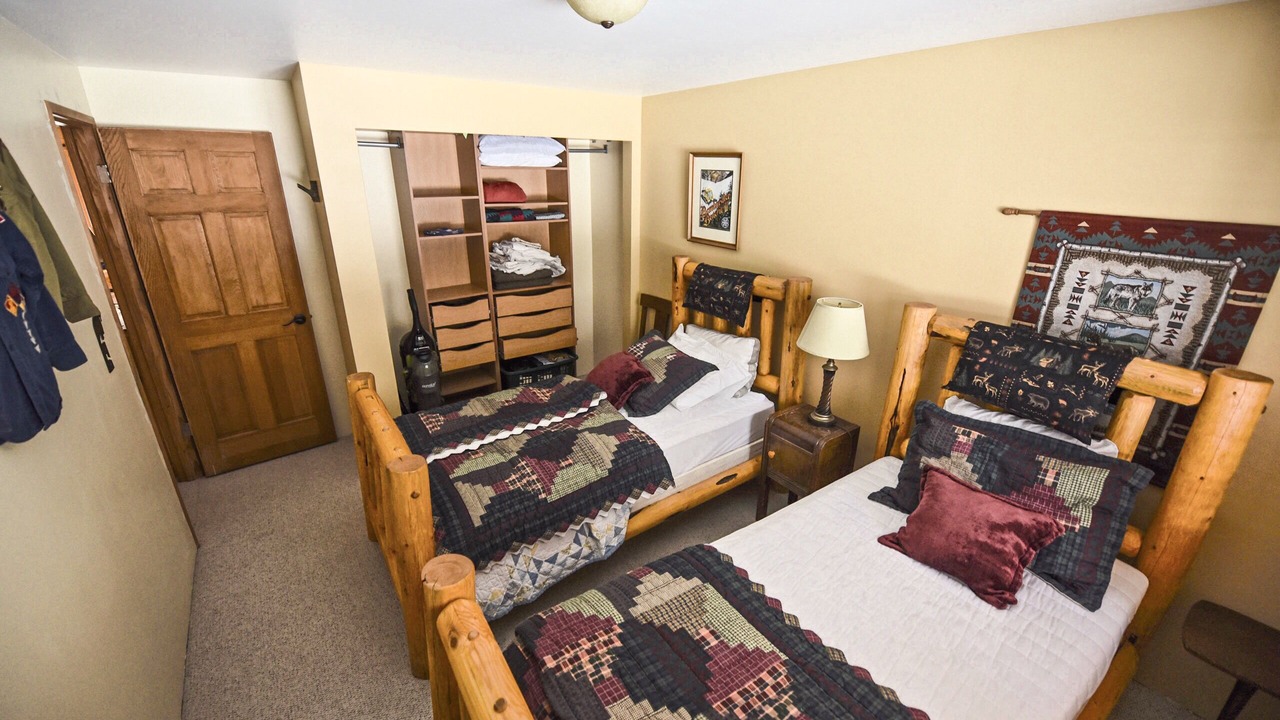 Photo of Others in Baring