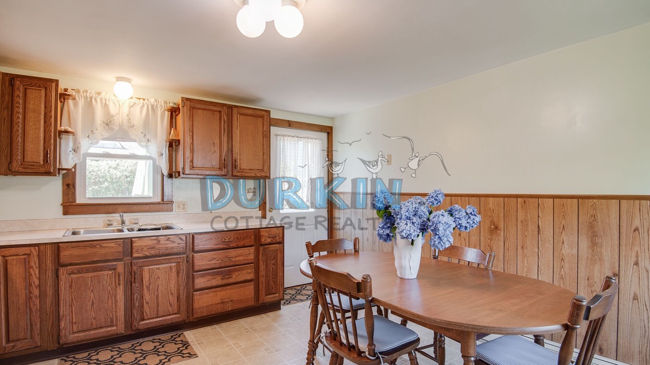 Photo of Others in Narragansett