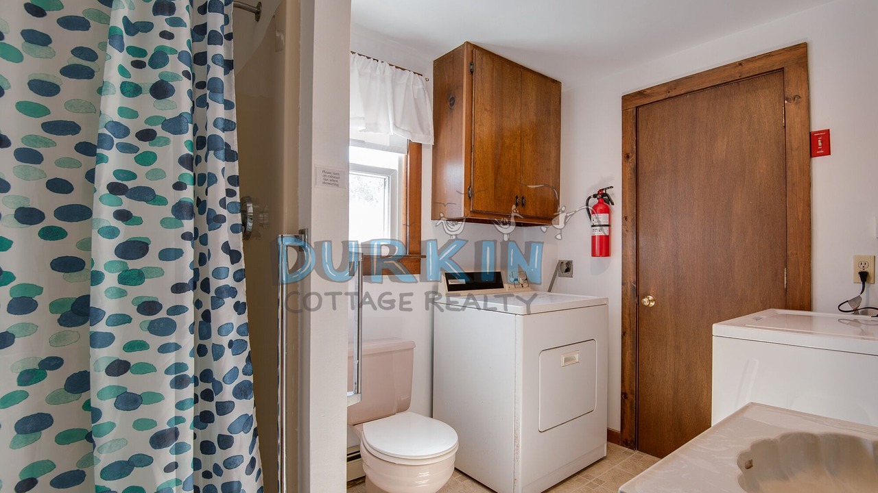 Photo of Others in Narragansett