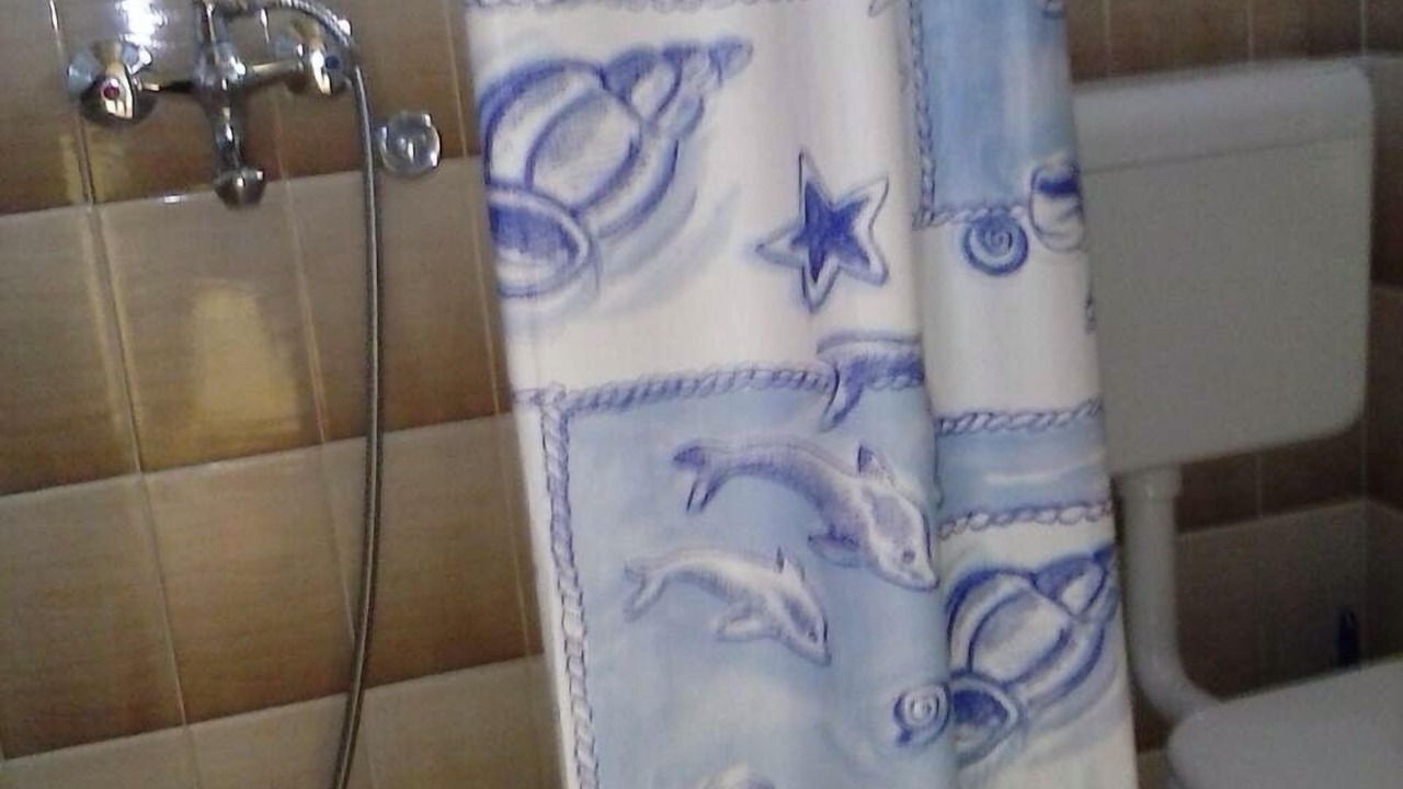 Photo of Bathroom in Cres