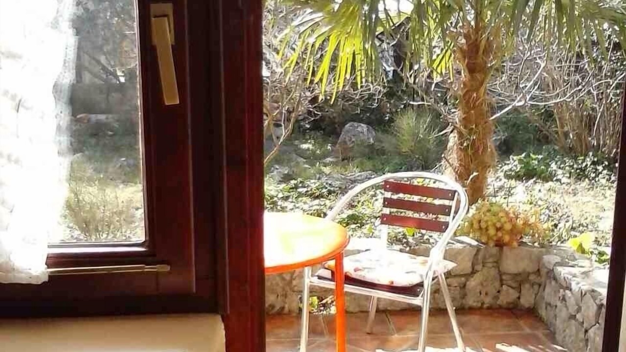 Photo of Others in Cres