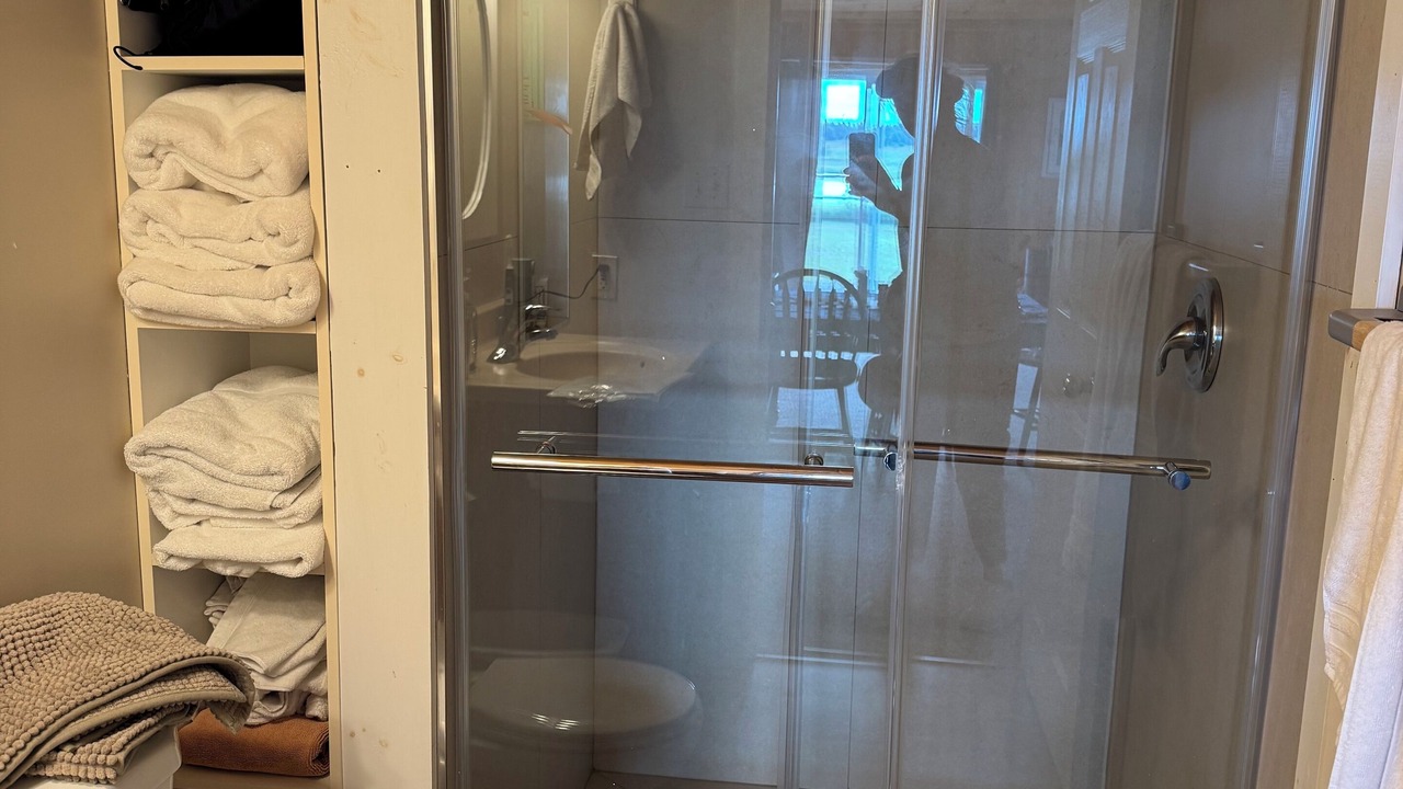 Photo of Bathroom in Princetown