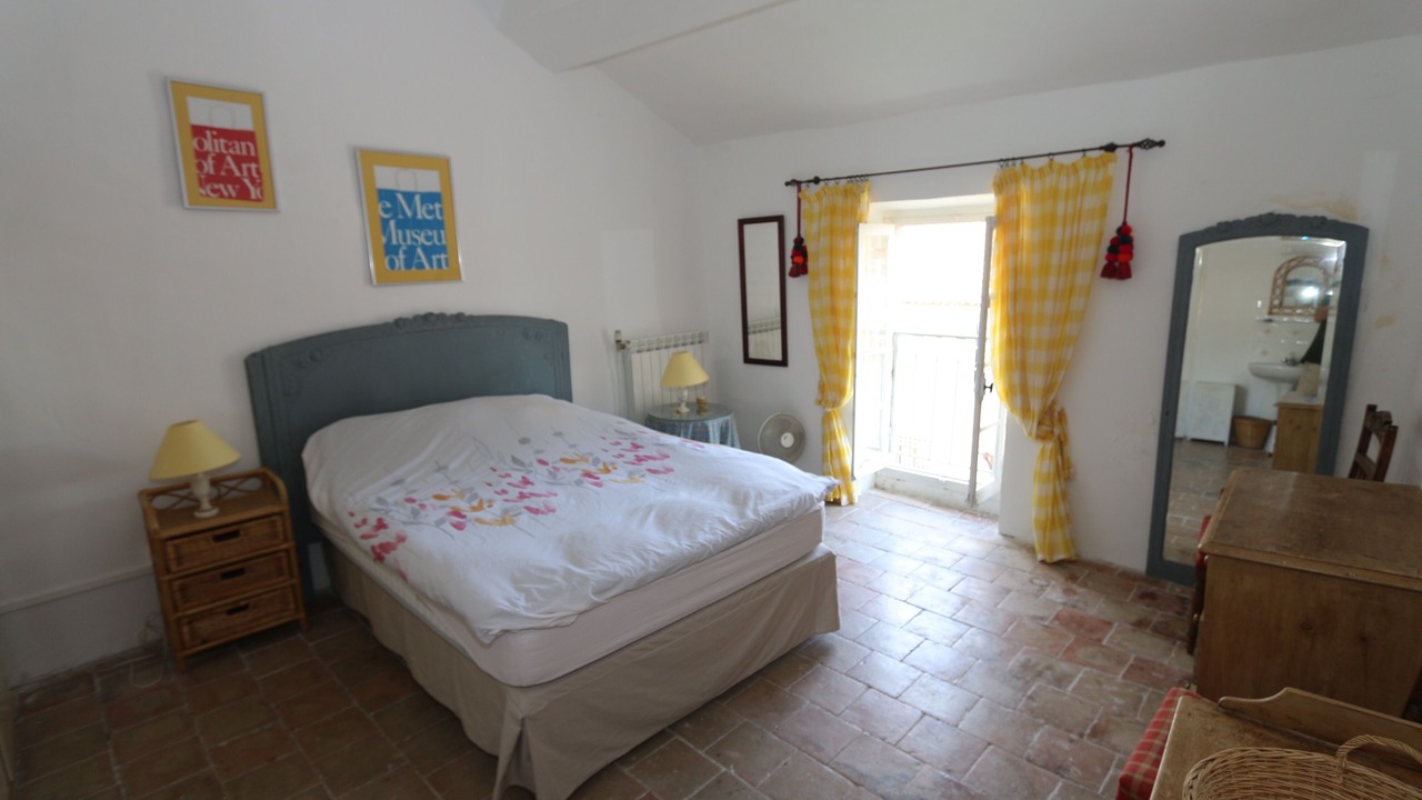 Photo of Bedroom in Magalas