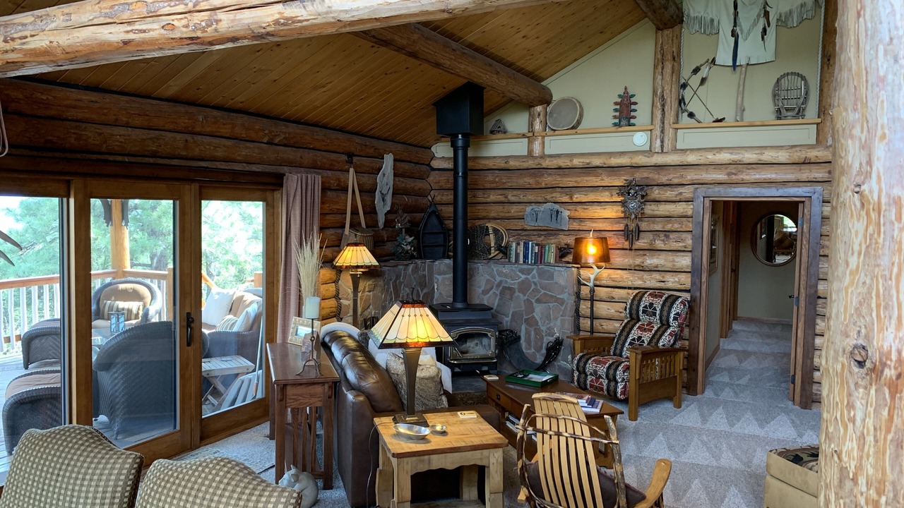 Photo of Livingroom in Snowline