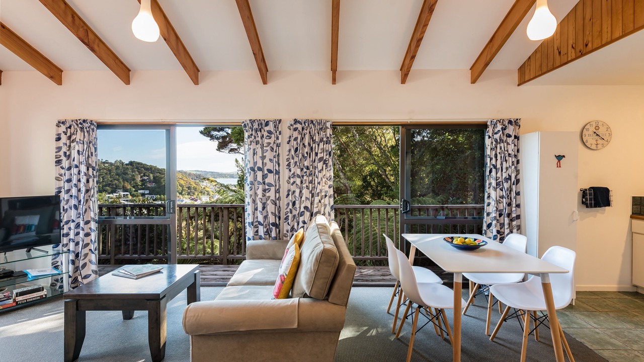 Photo of Livingroom in Paihia