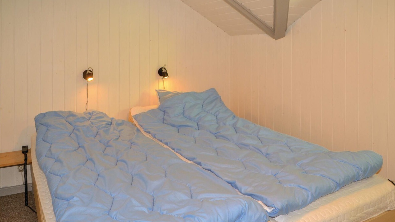 Photo of Others in Skygge