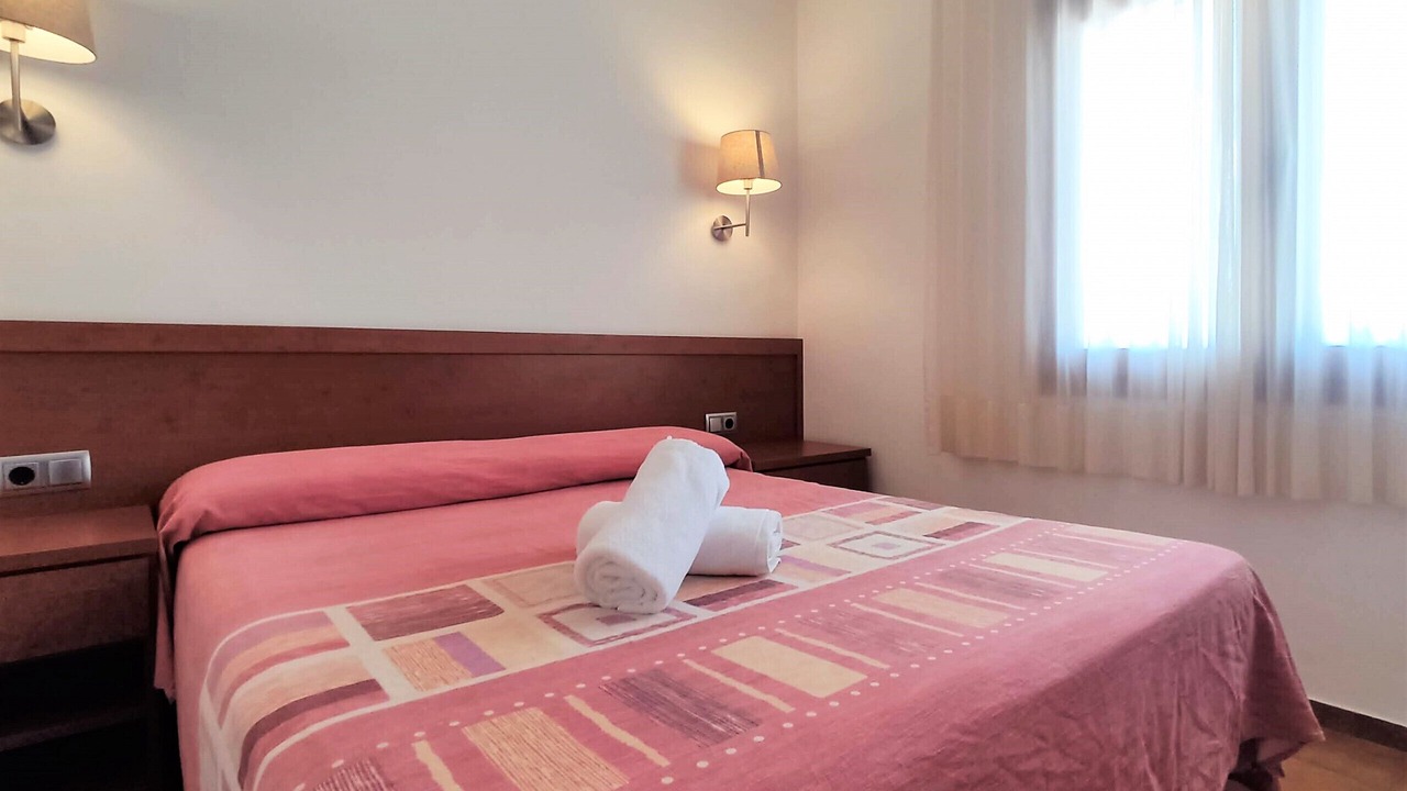 Photo of Bedroom in Pals