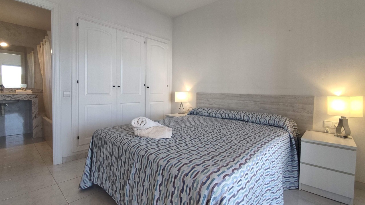 Photo of Bedroom in Pals