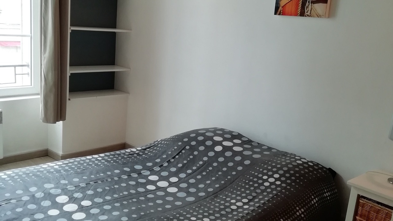 Photo of Bedroom in La Rochelle City Centre
