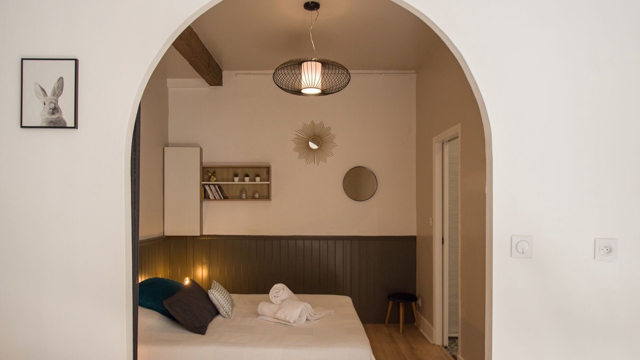 Photo of Bedroom in Toulouse City-Centre