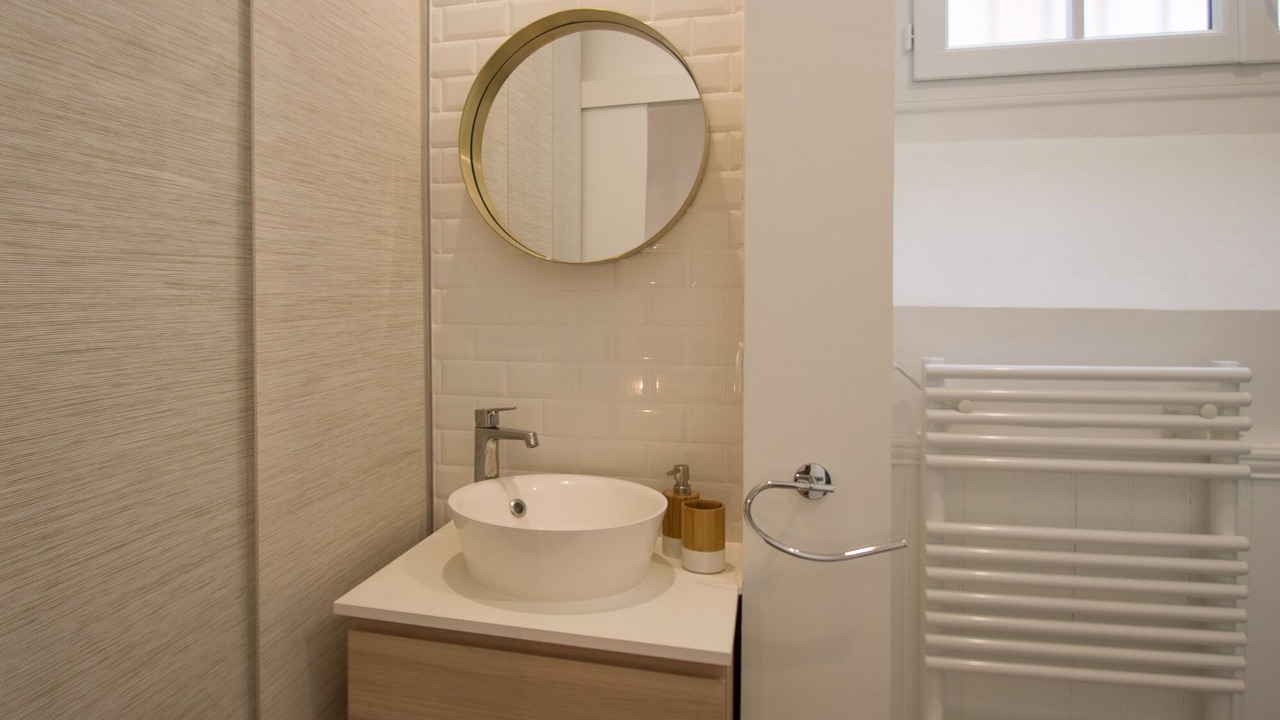 Photo of Bathroom in Toulouse City-Centre