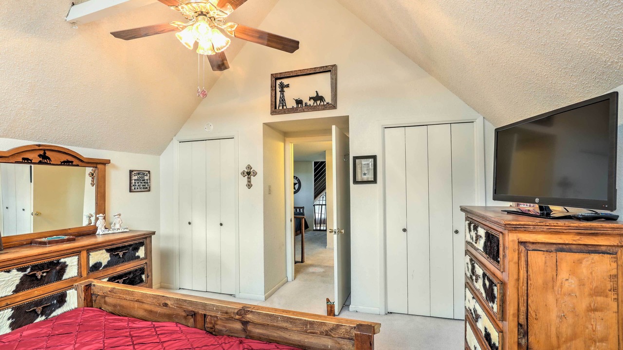 Photo of Bedroom in Ruidoso