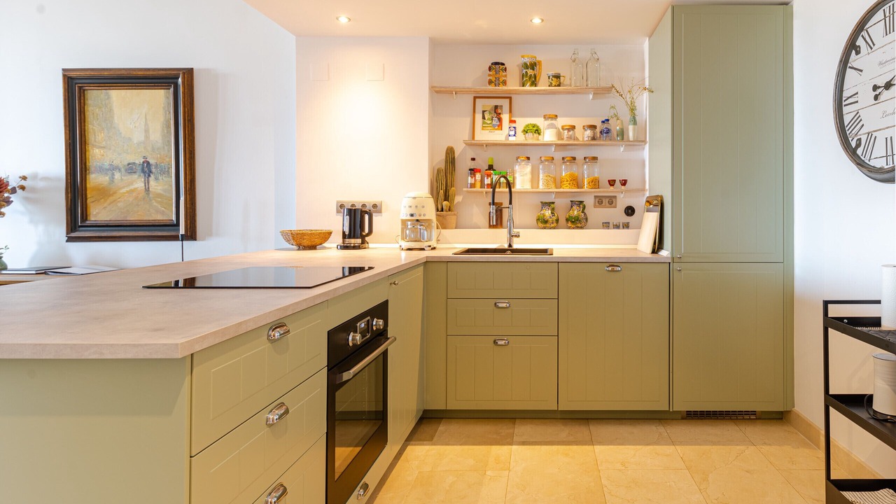 Photo of Kitchen in New Golden Mile