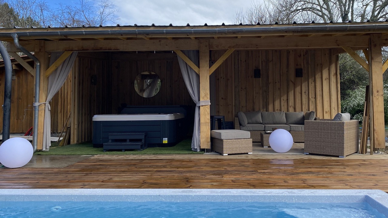 Photo of Outdoor in Pouydesseaux