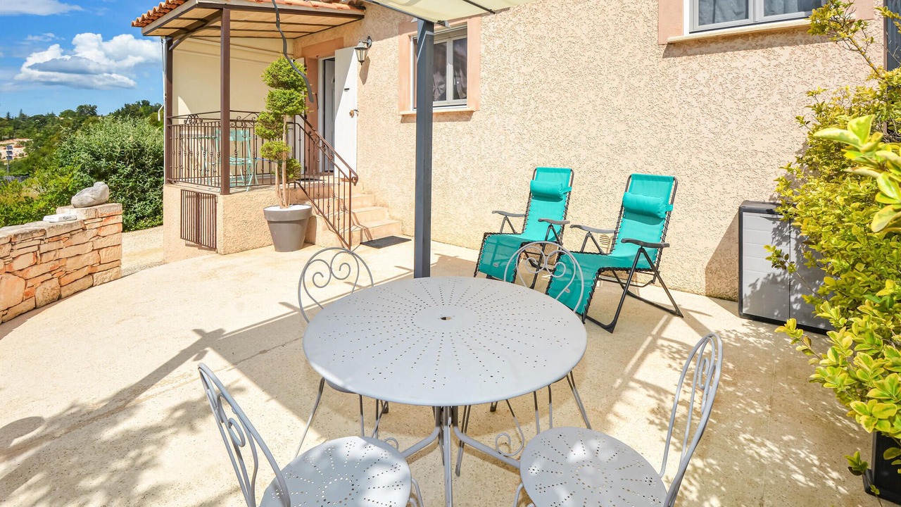 Photo of Outdoor in Barjac