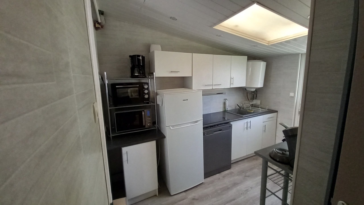 Photo of Kitchen in Montauban-de-Picardie