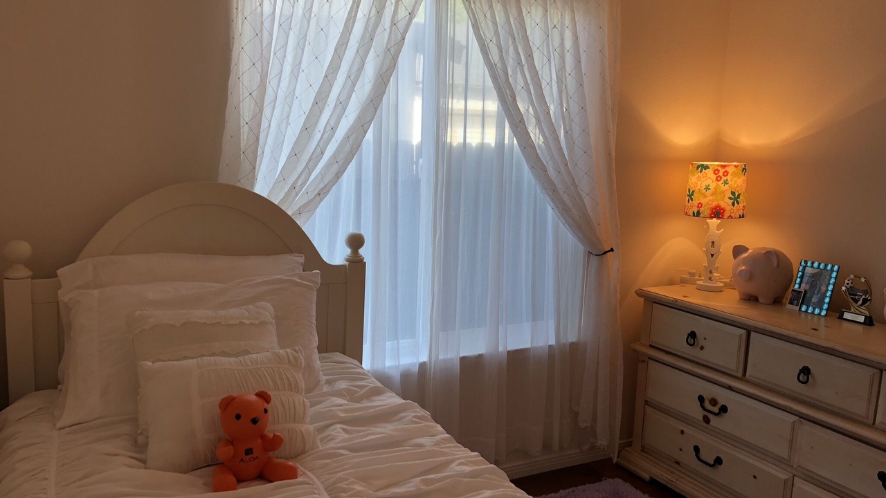Photo of Bedroom in Mira Mesa