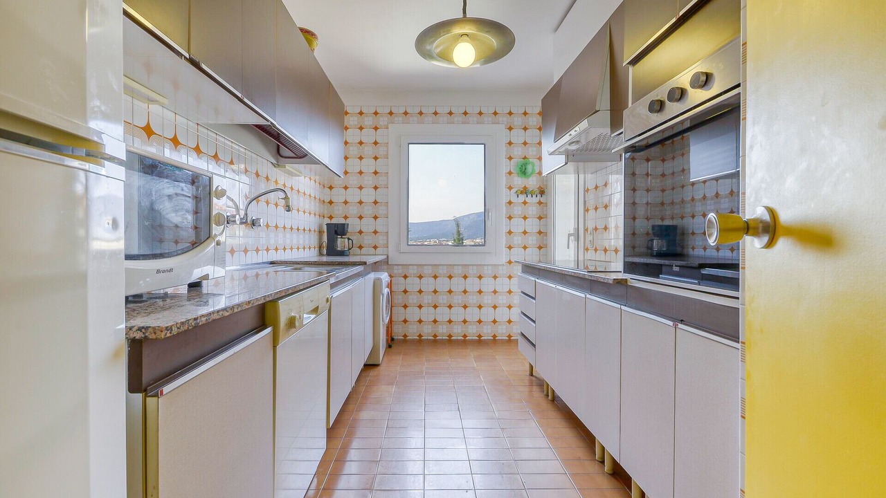 Photo of Kitchen in Roses Town Center