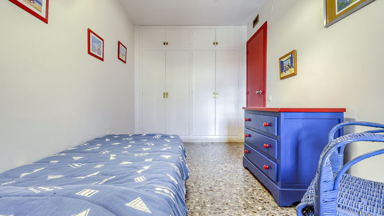 Photo of Bedroom in Roses Town Center