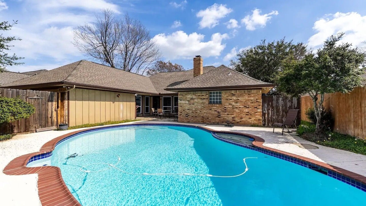 Photo of Outdoor in Garland