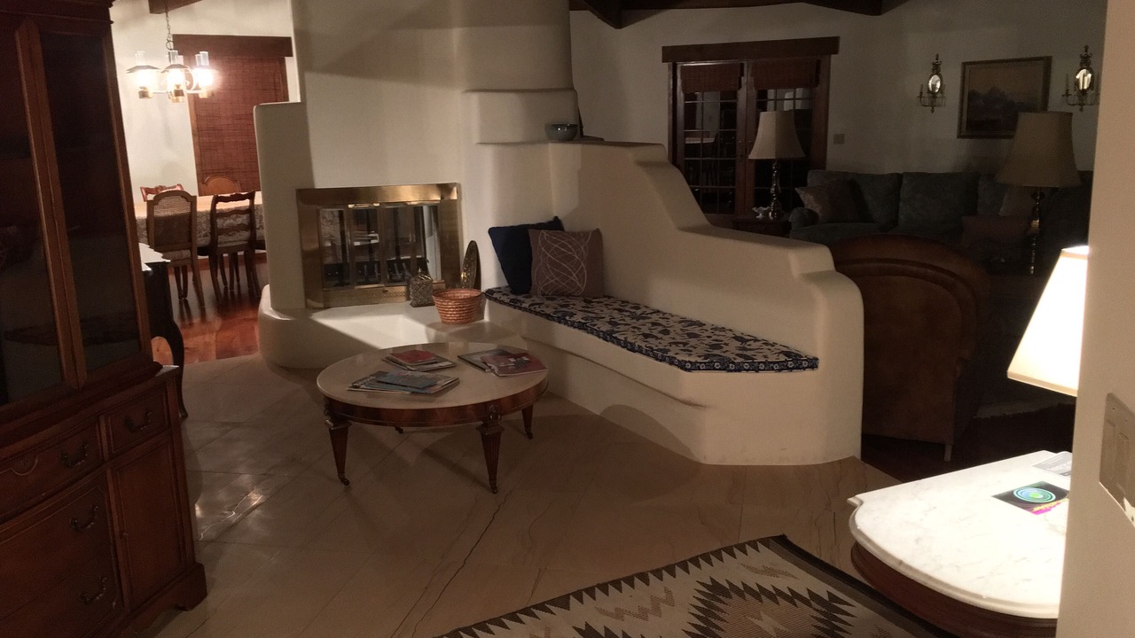 Photo of Livingroom in Northeast Santa Fe