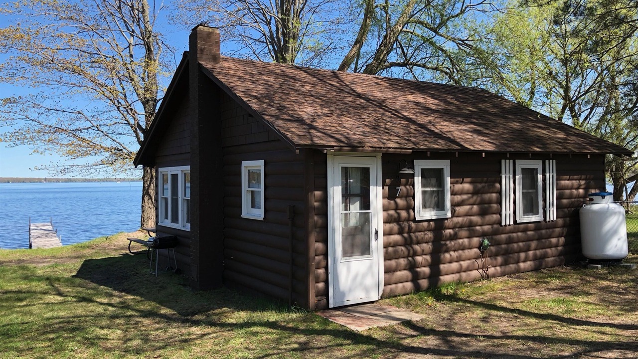 Photo of Outdoor in Carp Lake