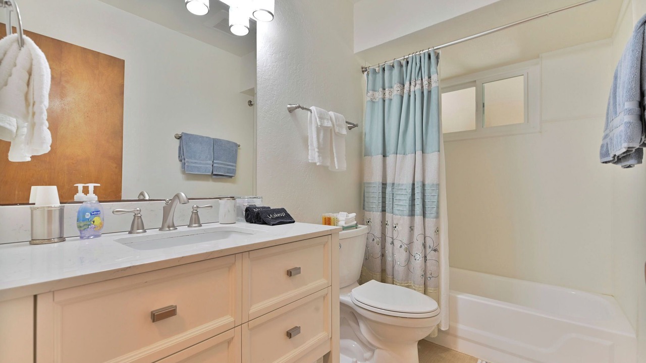 Photo of Others in Murphys