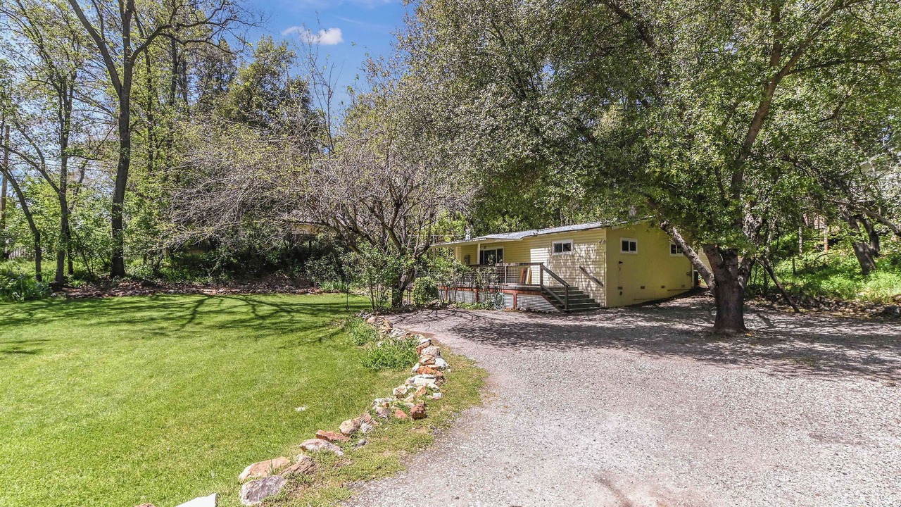 Photo of Others in Murphys