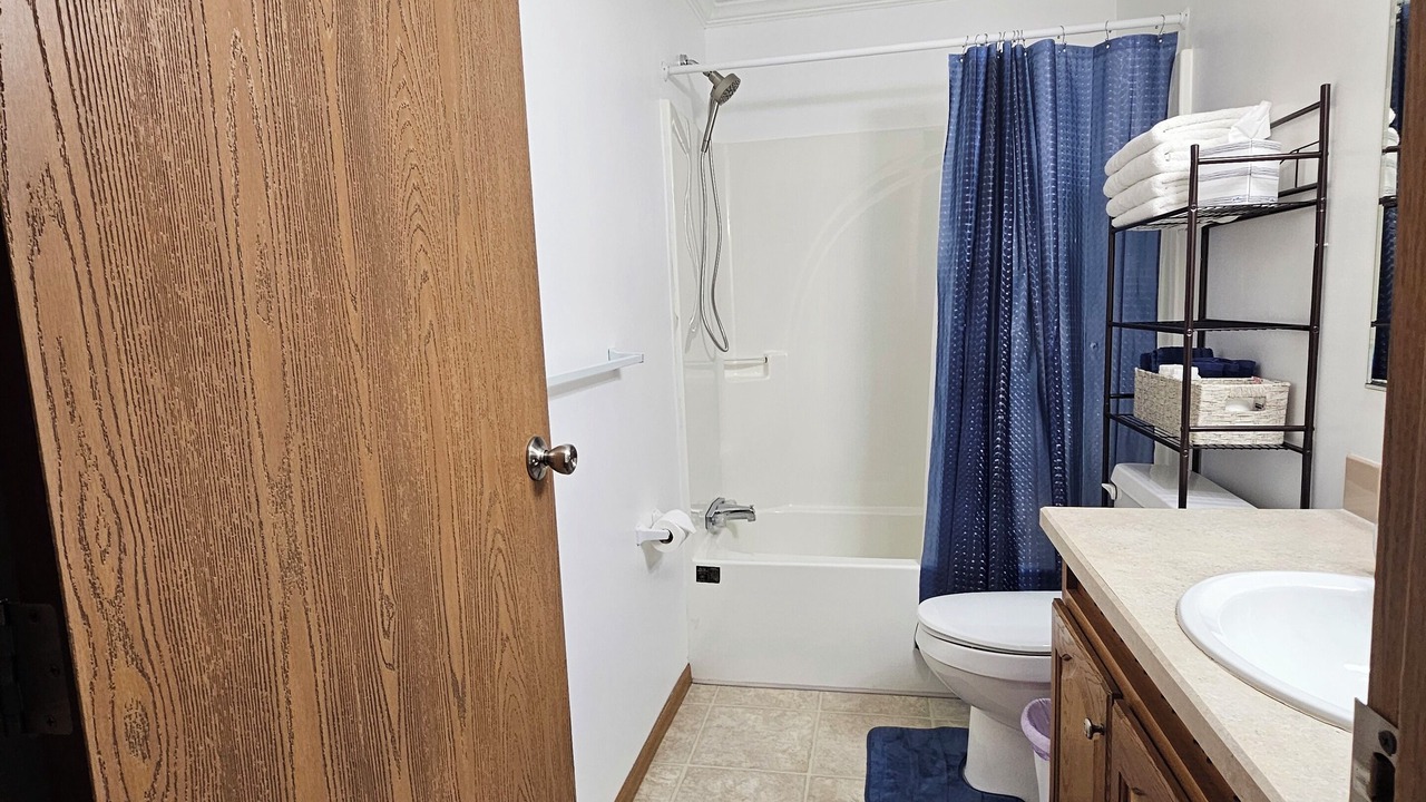 Photo of Bathroom in Silver Lake