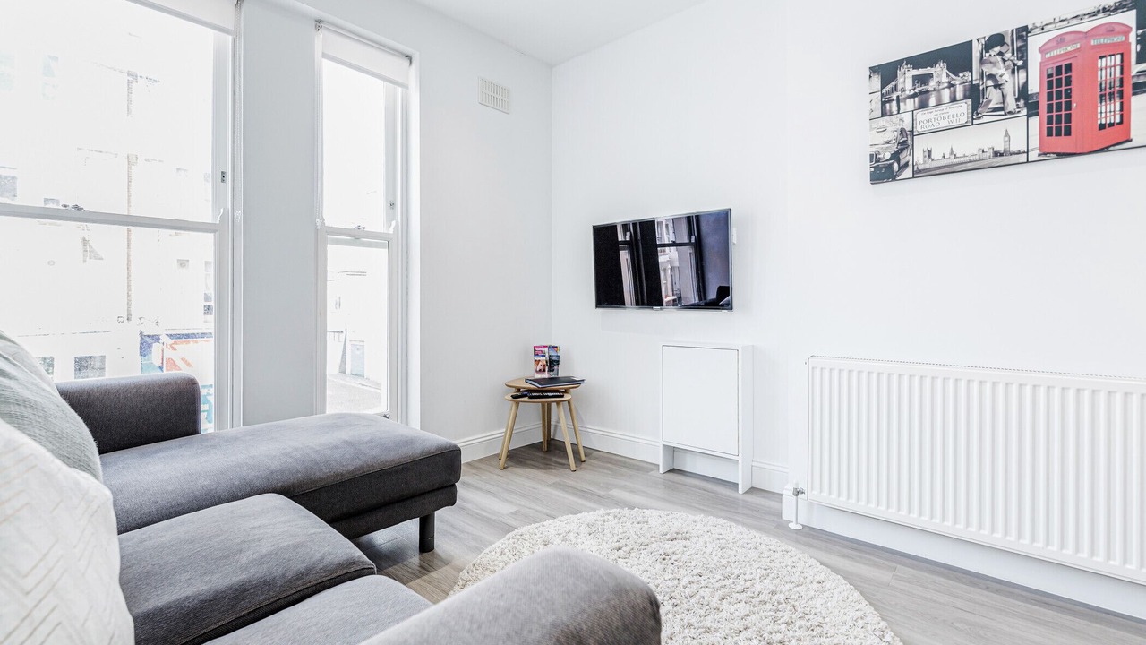 Photo of Others in Notting Hill