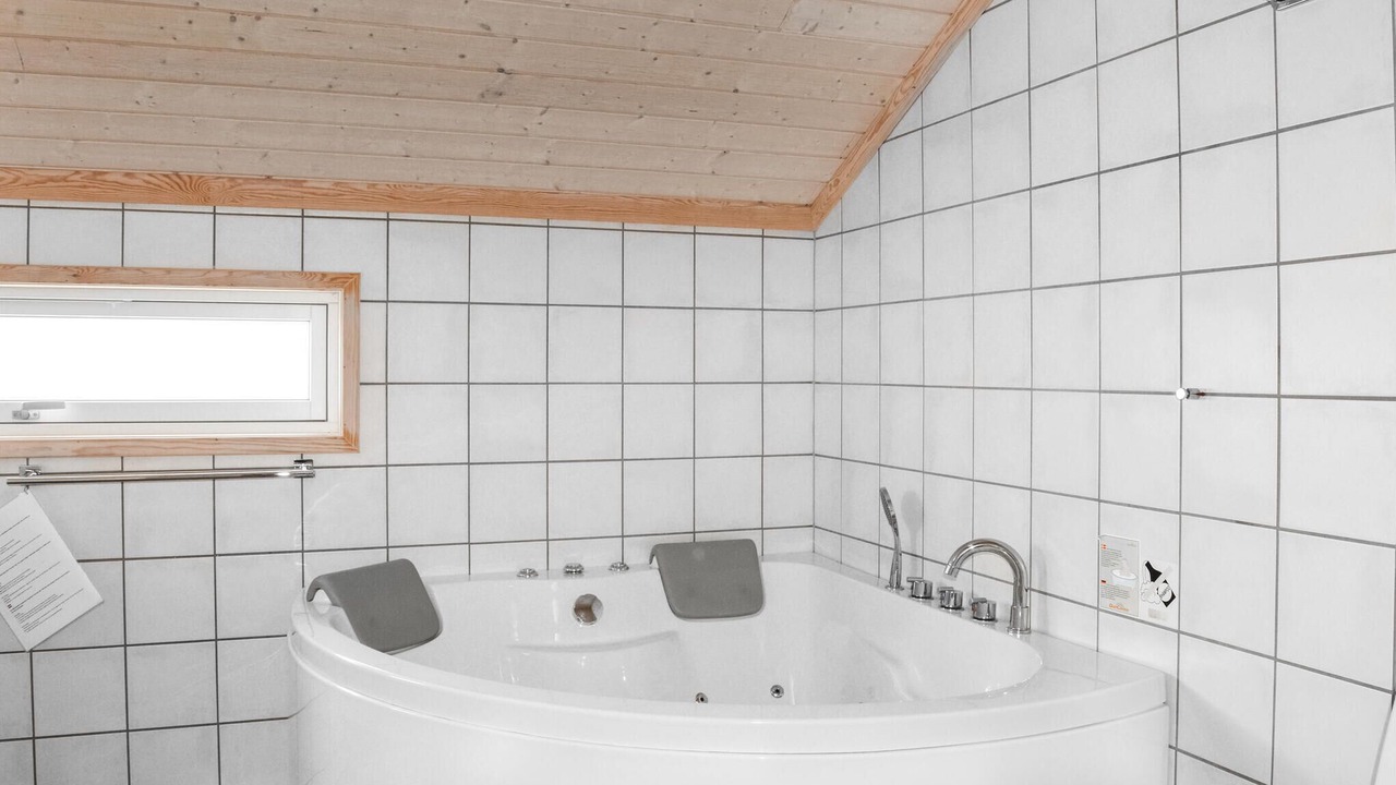 Photo of Bathroom in Bratten Strand