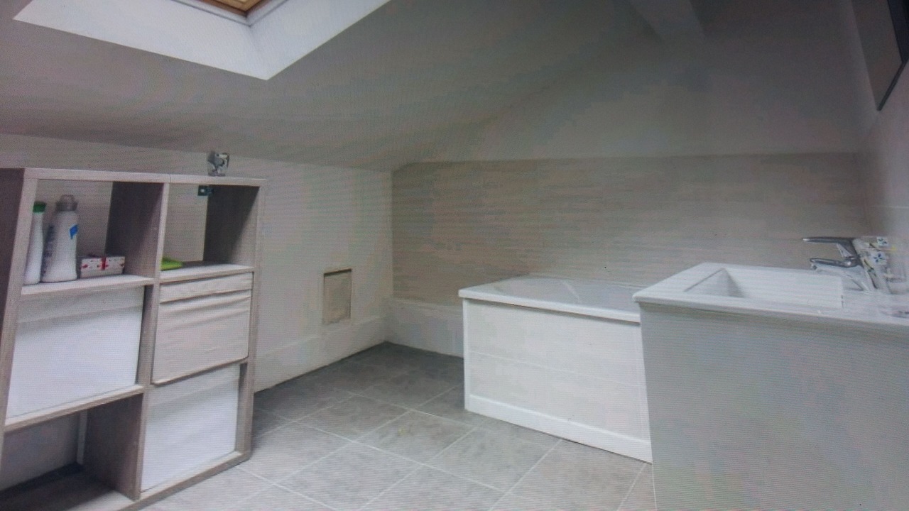 Photo of Bathroom in Secteur 2