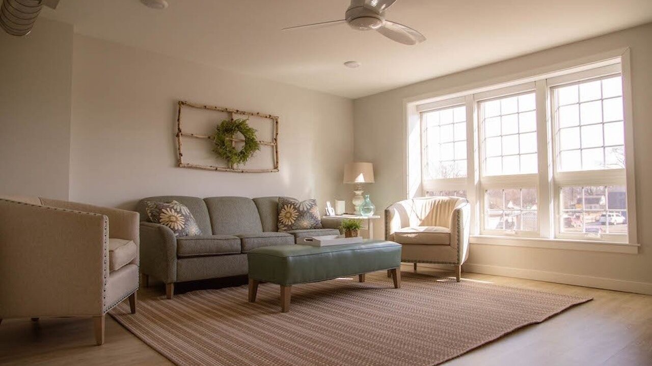 Photo of Livingroom in Bridgman