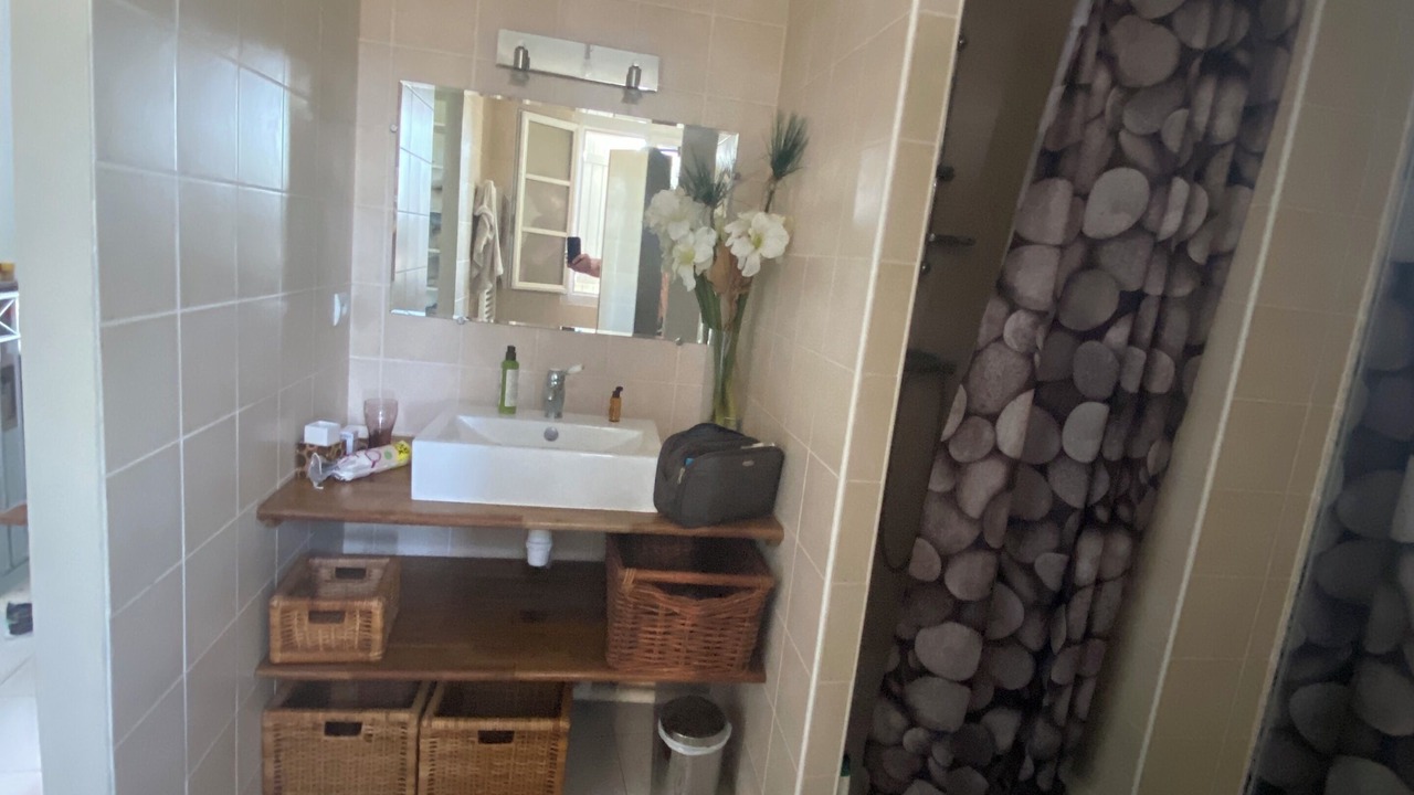 Photo of Bathroom in Aigues-Mortes